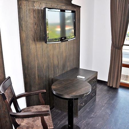 Kaleto Hotel Lom Dış mekan fotoğraf