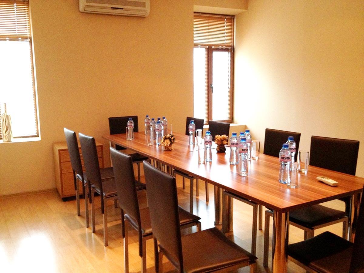 Kaleto Hotel Lom Dış mekan fotoğraf
